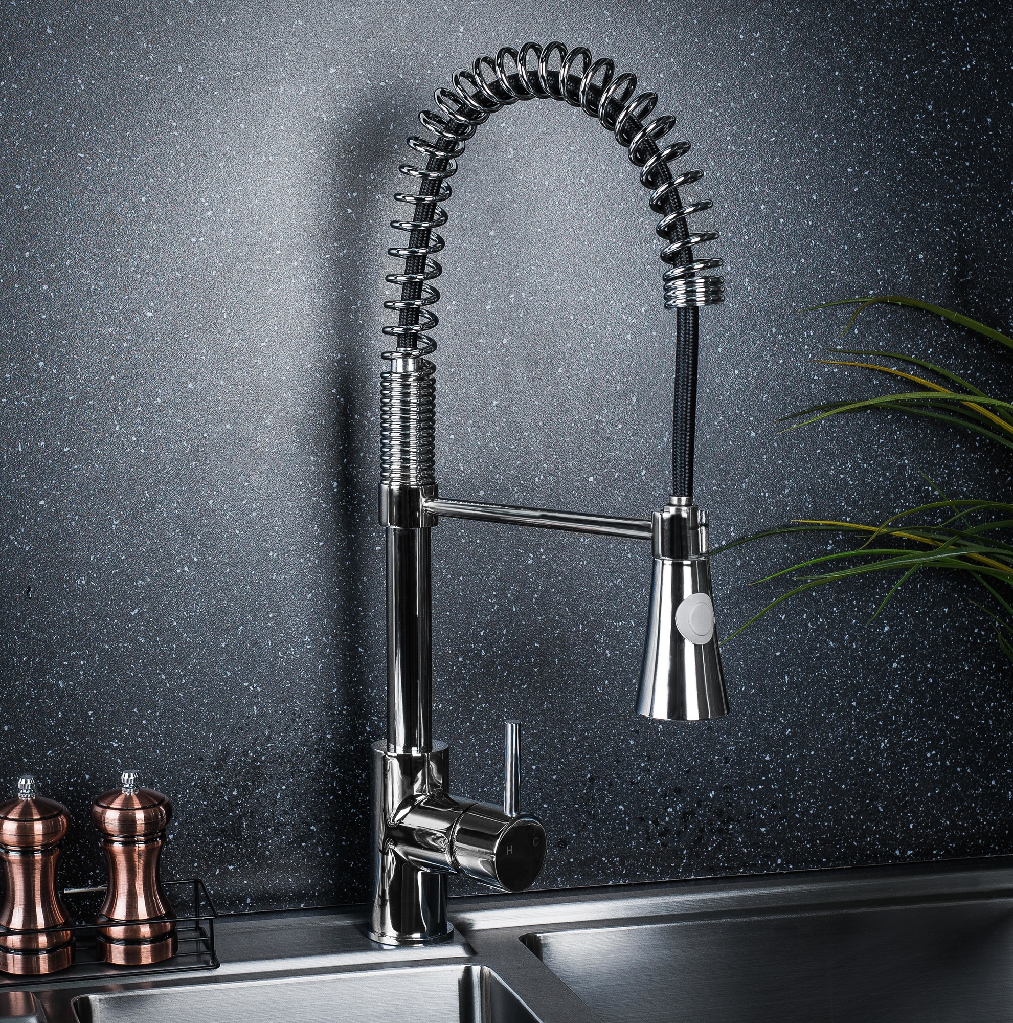 20231001104829_[fpdl.in]_new-modern-steel-faucet-kitchen_181624-39405_full